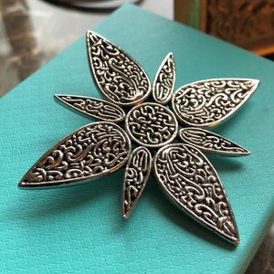 John Hardy Celtic flower clip (vintage)